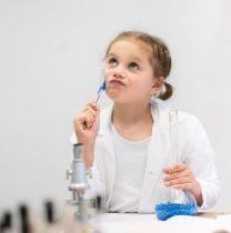 فلوراید تراپی کودکان چیست و چرا اهمیت دارد؟