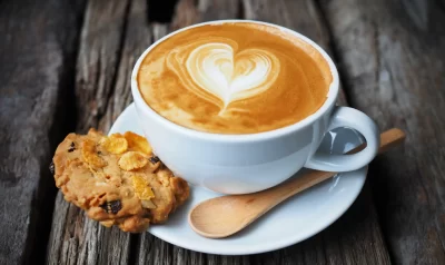 اگر شما هم روزانه قهوه اسپرسو میخورید حتما این مطلب را بخوانید!(خواص،فواید و مضرات قهوه اسپرسو)